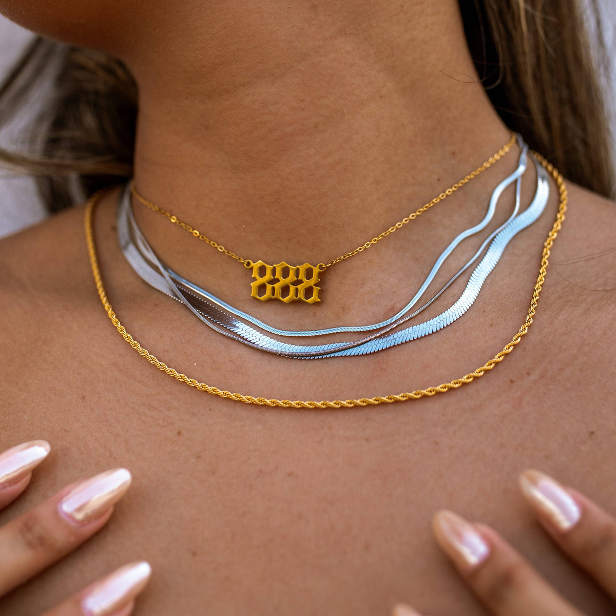 Stillness Necklace: Gold