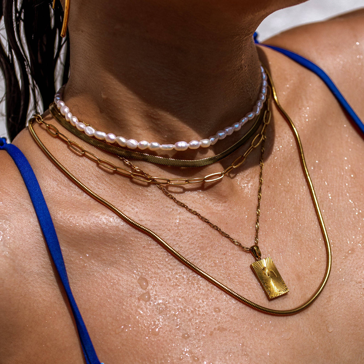 Everly Necklace: Gold