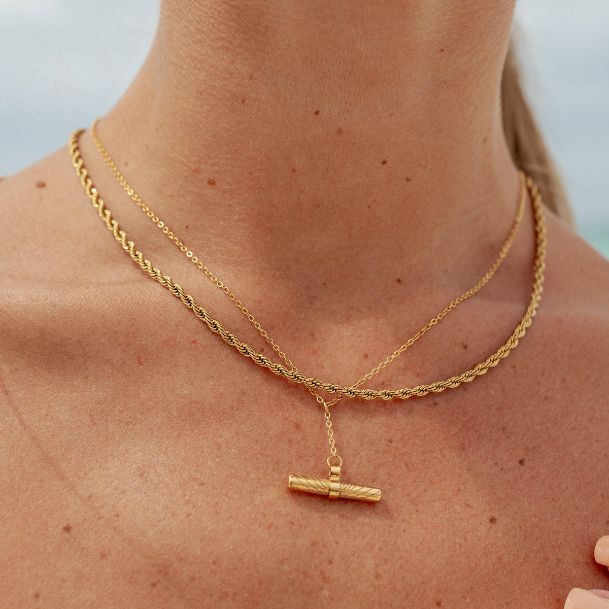 Haven Necklace: Gold