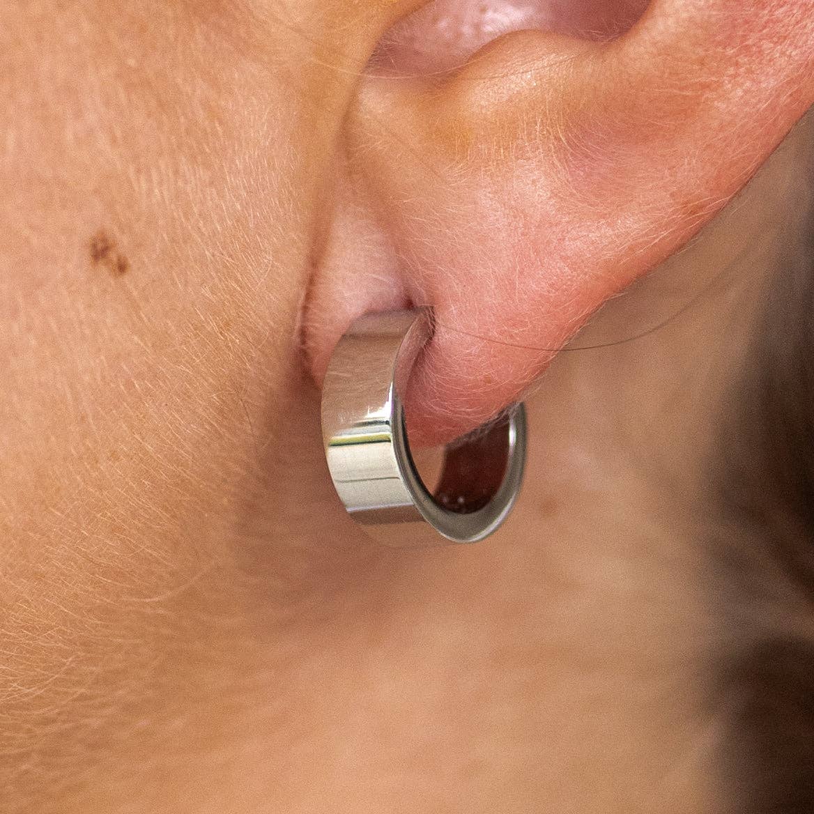 Sable Hoops: Gold