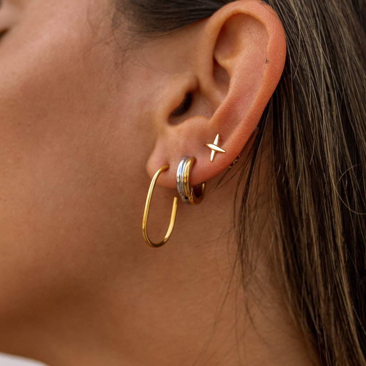 Strato Hoops: Gold