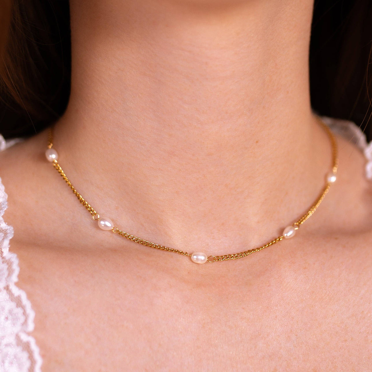 Spring of '73 Necklace: Gold