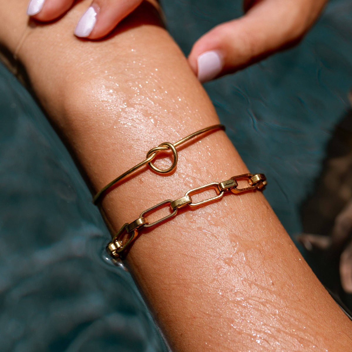 Heartbreaker Bracelet: Gold