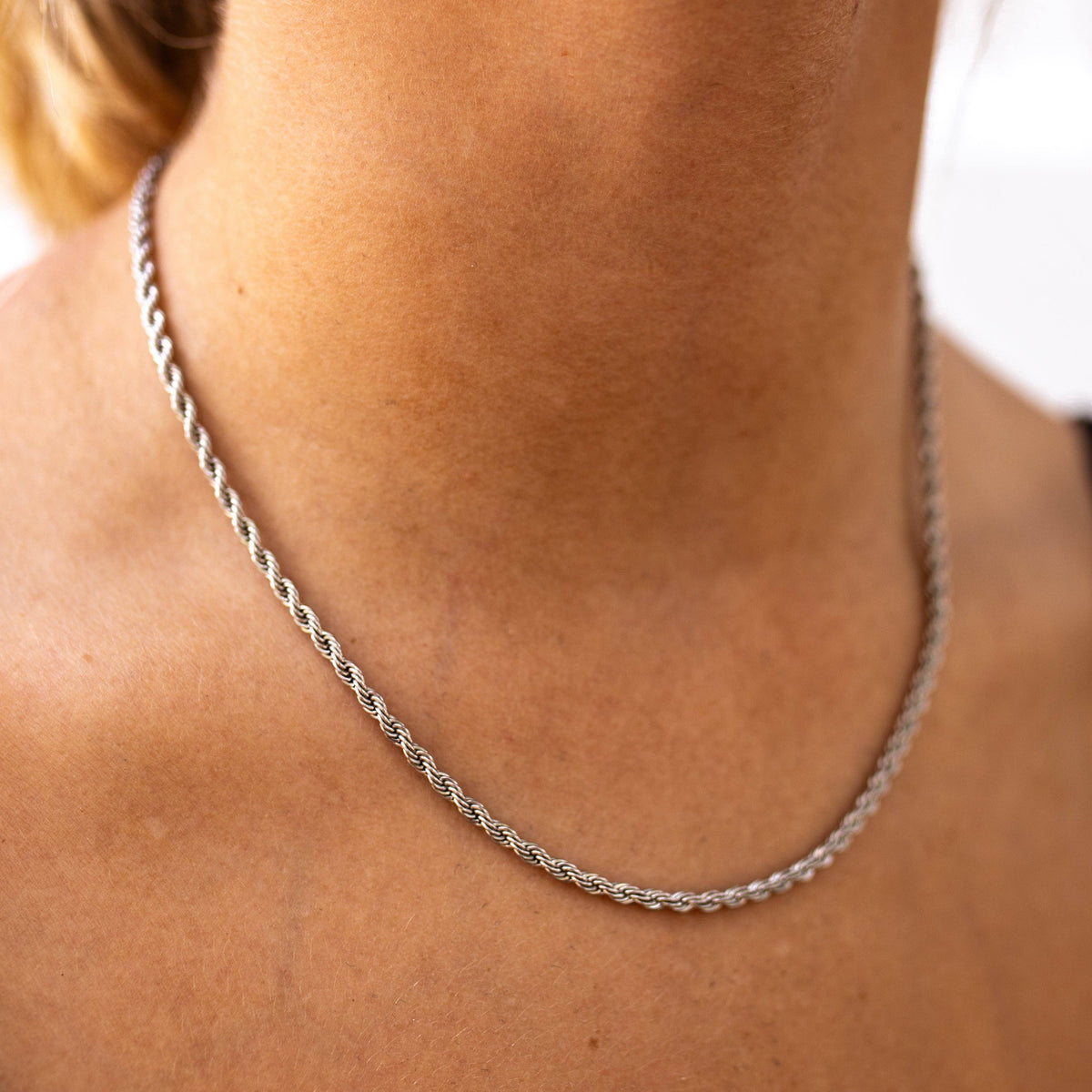 Haven Necklace: Gold