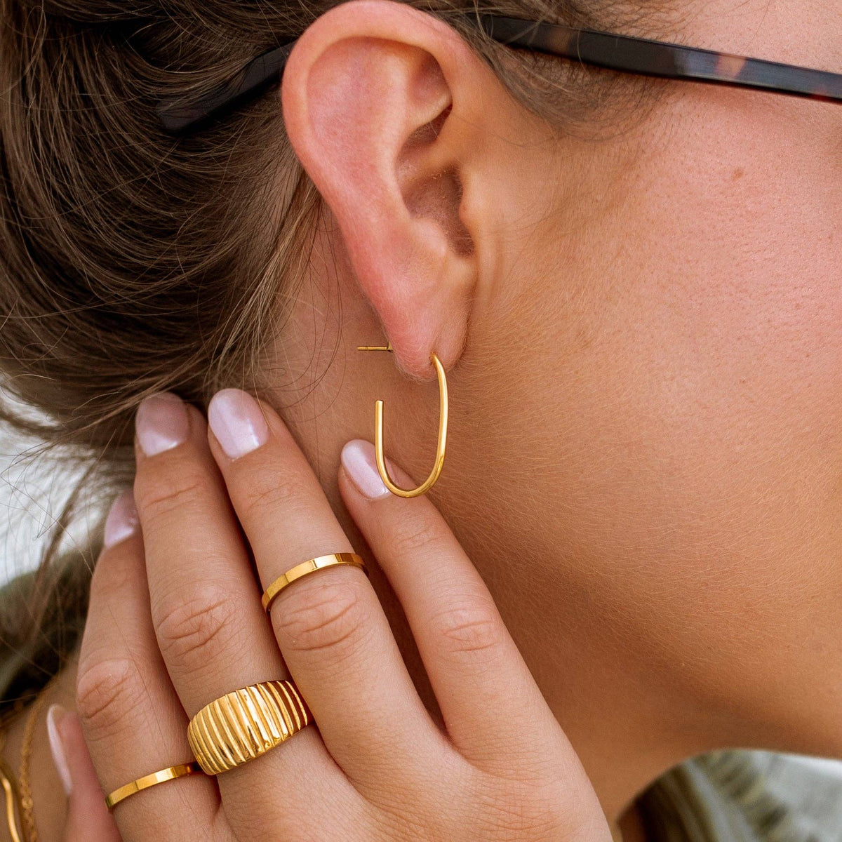 Strato Hoops: Gold