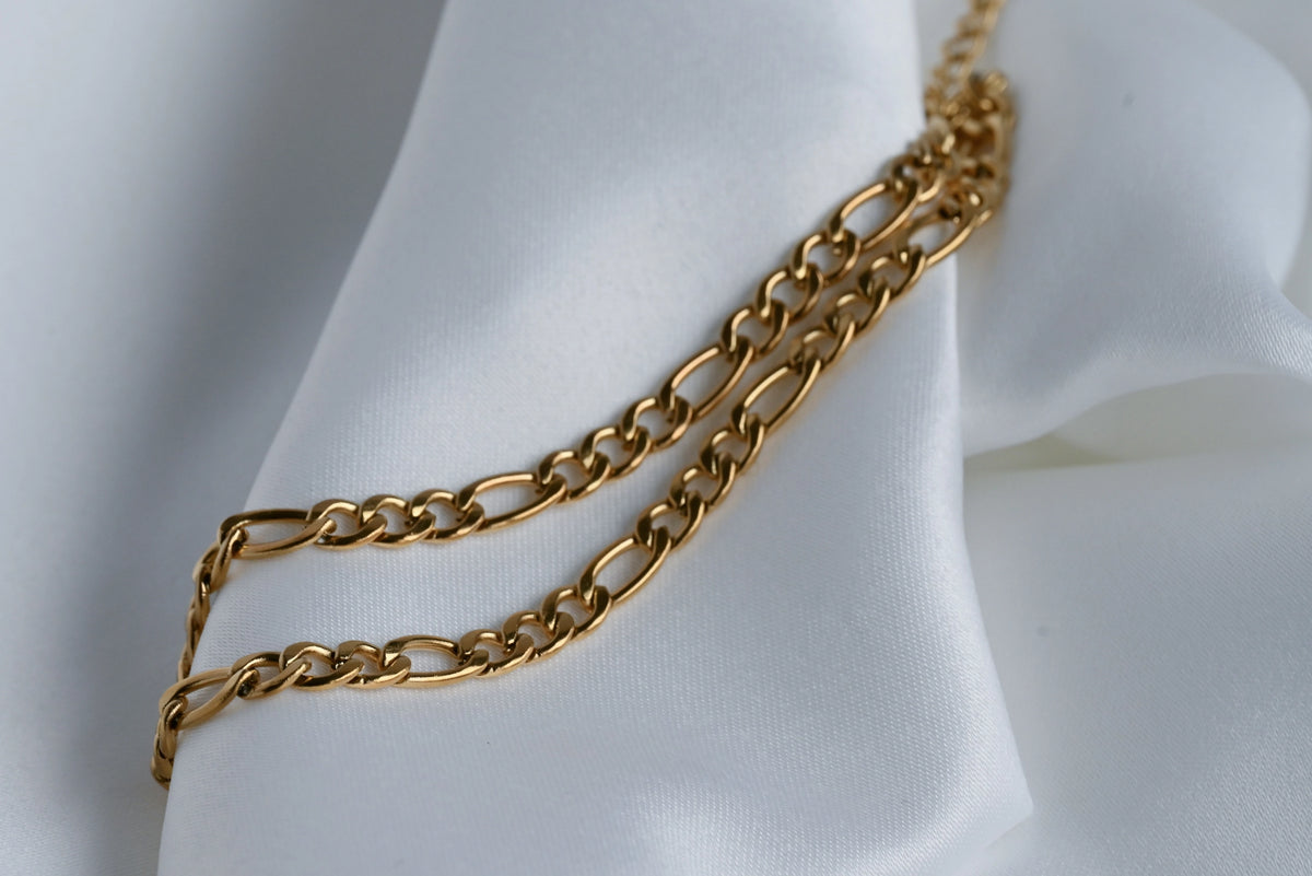 Figaro 18k Bracelet