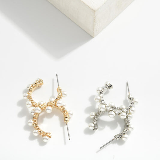 Joely Huggie Earring