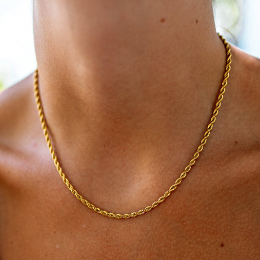 Haven Necklace: Gold