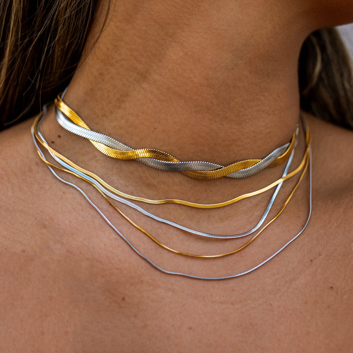 Stillness Necklace: Gold