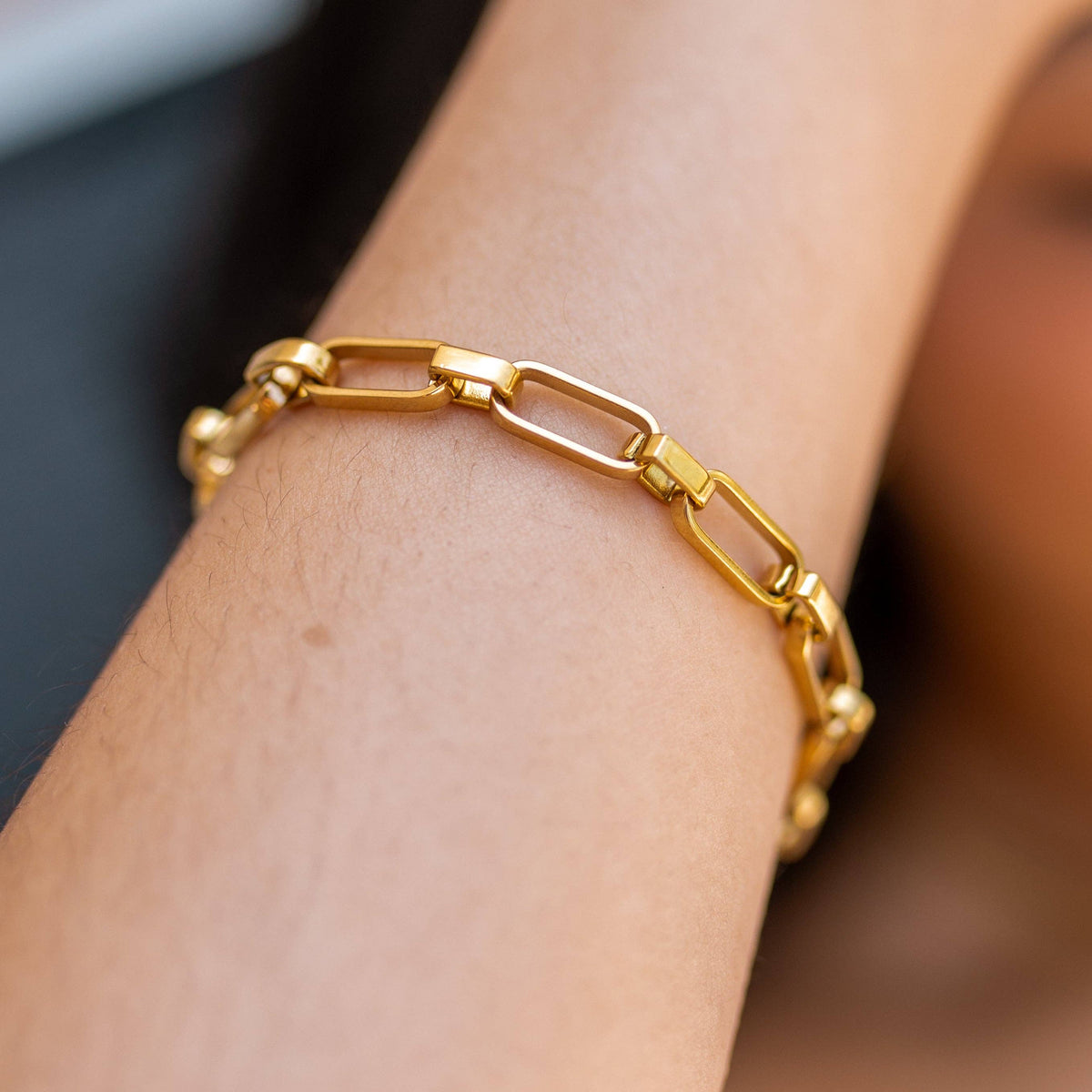 Heartbreaker Bracelet: Gold