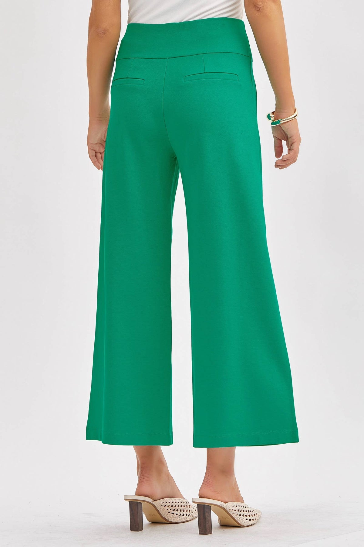 Magic Wide Cropped Pants in Green