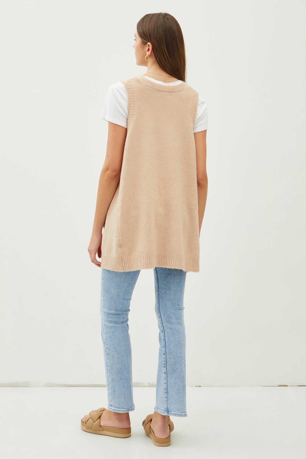 Elle Vest in Light Beige