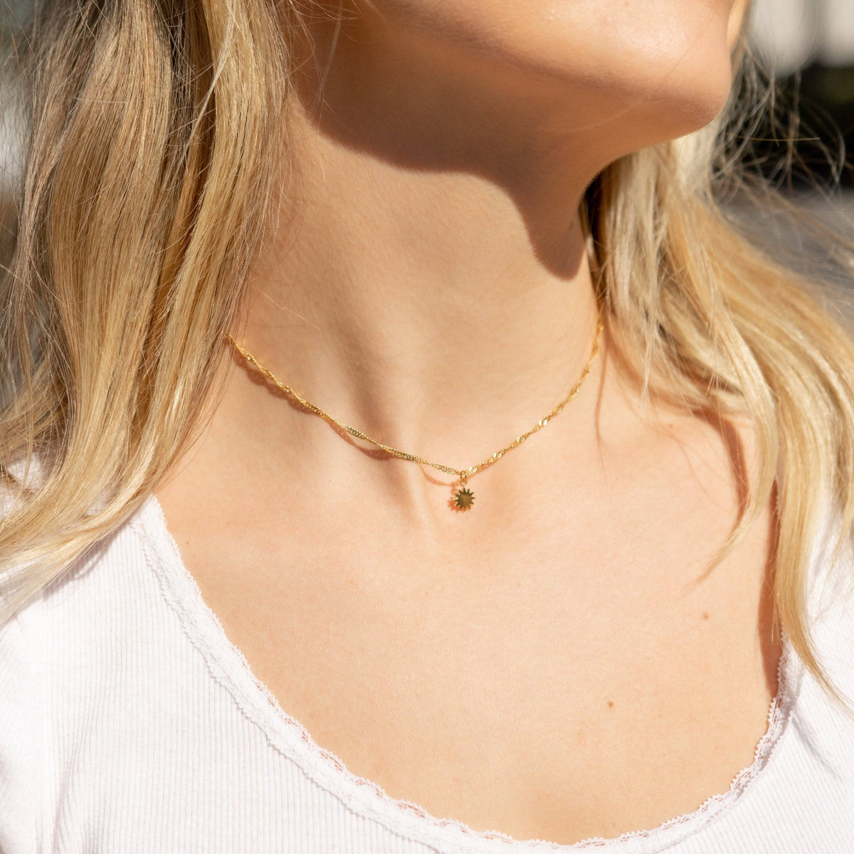 Limitless Sun Necklace: Gold
